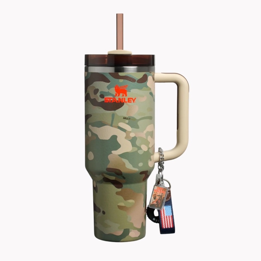 Stanley Camo Travel Mug with Straw